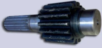Вал-шестерня КОМ КС-3575.14.108-1 ЗИЛ (18 шлиц.)