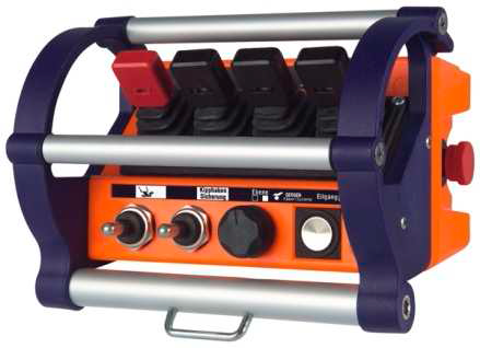 fassi-radio-remote-control-linus-4.jpg